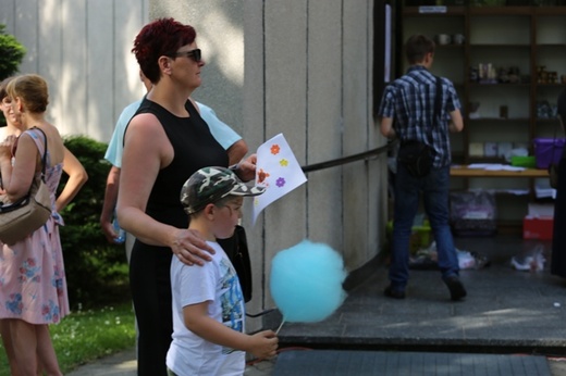 Piknik Rodzinny w bielskiej parafii NSPJ