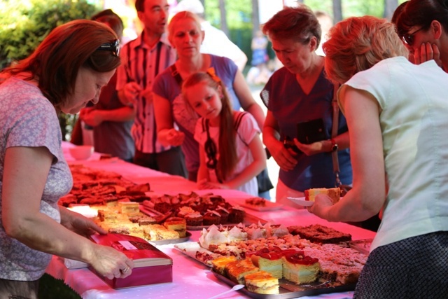 Piknik Rodzinny w bielskiej parafii NSPJ