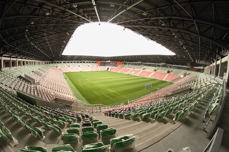 Nowy Stadion w Tychach - w środku