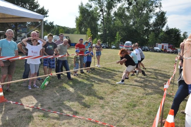 Zlot oldtimerów w Dobrzeniu Wielkim