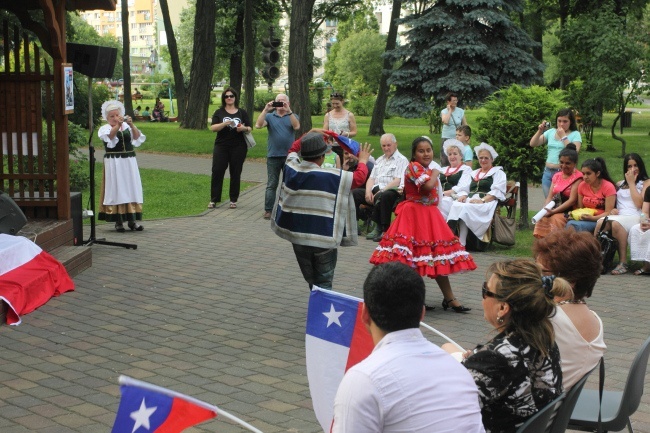 Cueca w Muzycznej Altanie 