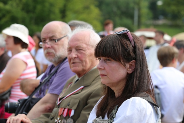 Jubileuszowy hołd dla MB Rychwałdzkiej