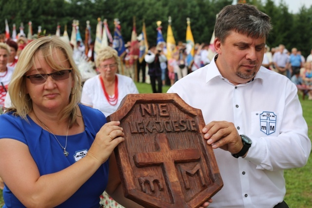 Jubileuszowy hołd dla MB Rychwałdzkiej