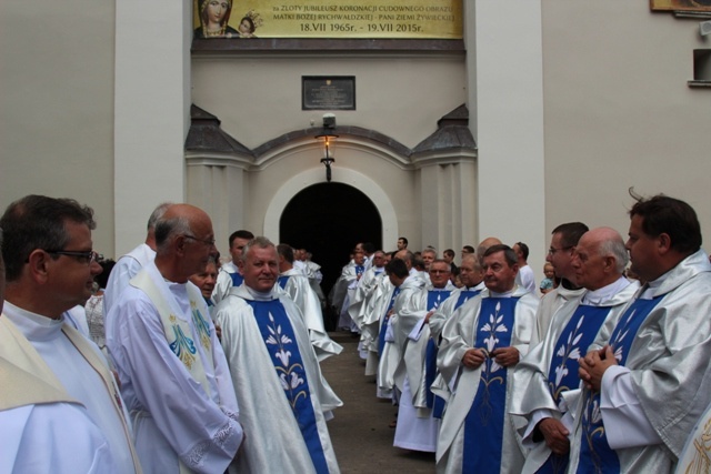 Jubileuszowy hołd dla MB Rychwałdzkiej