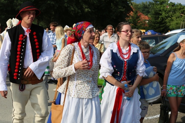 Jubileuszowy hołd dla MB Rychwałdzkiej - cz. 2