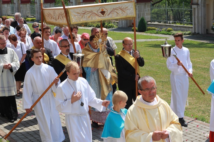 Jubileusz kościoła w Dąbrowie Tarnowskiej