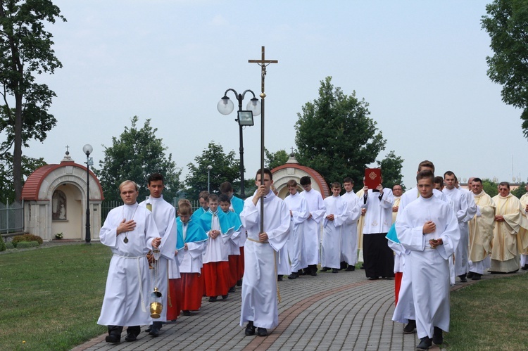 Jubileusz kościoła w Dąbrowie Tarnowskiej