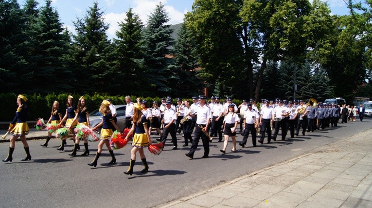 Obchody święta Policji rozpoczęły się 17 lipca w Łasku i Żyrardowie, a zakończą się 28 lipca w Garwolinie 