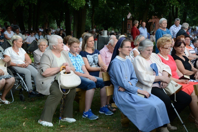 Odpust u św. Anny w Oleśnie