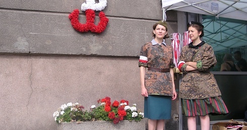 Uczcili zdobycie PAST-y