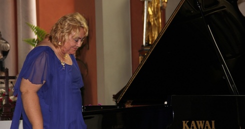 W niedzilę 26 lipca w brochowskiej bazylice koncertowała prof. Maria Korecka-Soszkowska