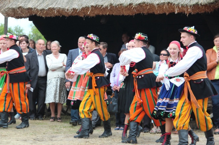 Łowickie Żniwa w skansenie