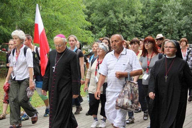 VII Piesza Pielgrzymka z Warszawy do Ostrówka