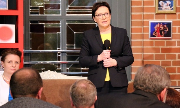 Kopacz za "szklaną kurtyną" dla obywateli 