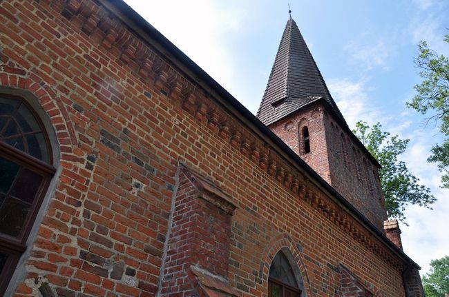 Trzy wieże, czyli lokalna turystyka religijna