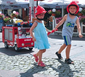  Na festynie dzieci mogły pojeździć „wozem bojowym” i poczuć się strażakiem