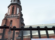  Wieża opolskiej katedry
