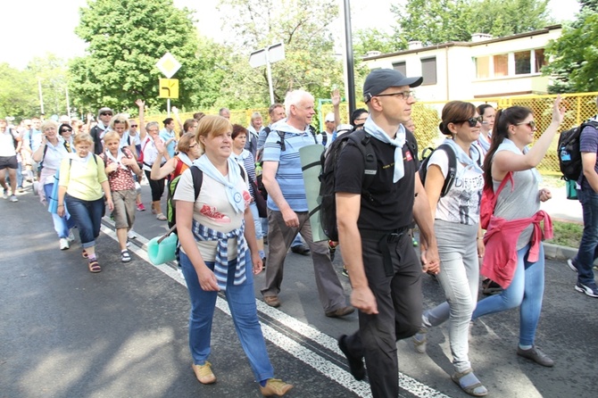 70. Pielgrzymka Rybnicka - dzień pierwszy - wymarsz