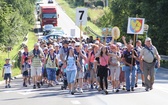 70. Pielgrzymka Rybnicka - dzień drugi - w drodze