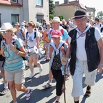 70. Pielgrzymka Rybnicka - dzień drugi - w drodze