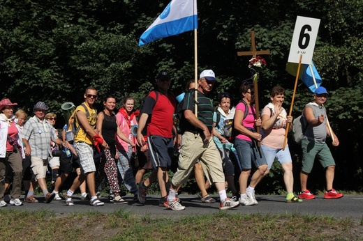 70. Pielgrzymka Rybnicka, dzień trzeci w drodze