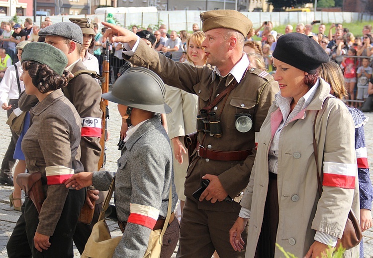 Inscenizacja powstania warszawskiego