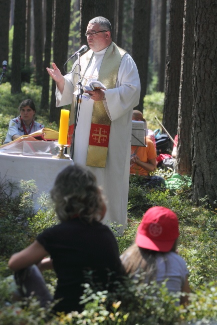 Jak lasy, to i leśny kościół 