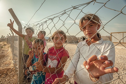 Dzieci z Kobane – najbardziej bezbronne ofiary barbarzyństwa Państwa Islamskiego 