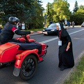  Do Przystani zapraszały ulotki i bezpośredniość ewangelizatorów