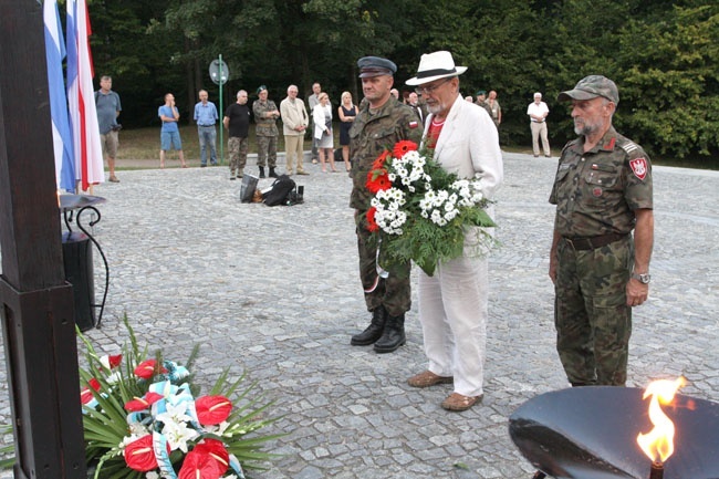 Capstrzyk przy Kopcu Piłsudskiego