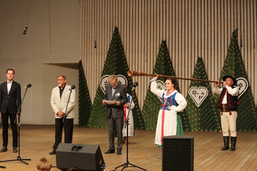 Koncert laureatów Festiwalu Górali Polskich na 52. TKB w Żywcu