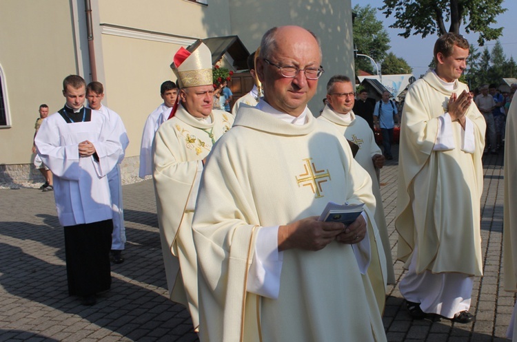 24. Piesza Pielgrzymka Diecezji Bielsko-Żywieckiej na Jasną Górę - w Hałcnowie