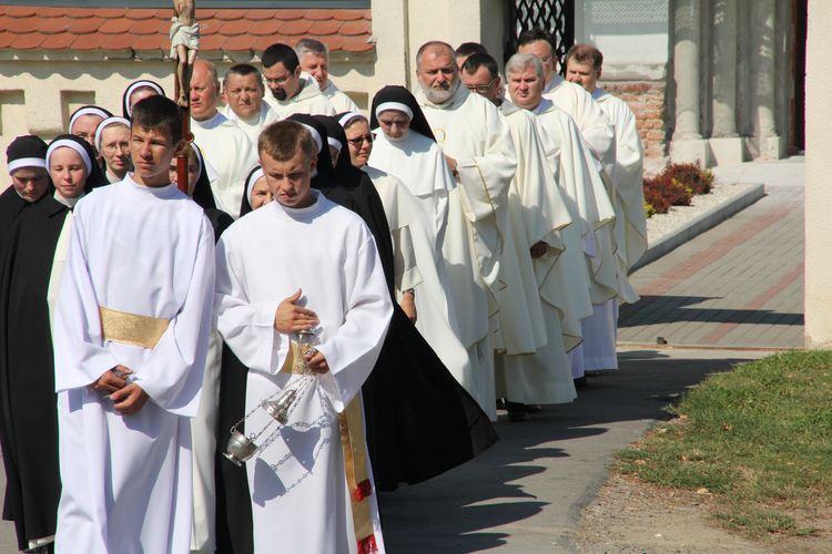 Wieczysta profesja sióstr dominikanek