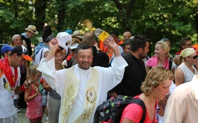 Zmęczeni, ale radośni - w drodze do Matki