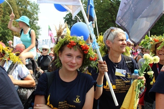 Powitanie pielgrzymów bielsko-żywieckich A.D. 2015 - cz. 1