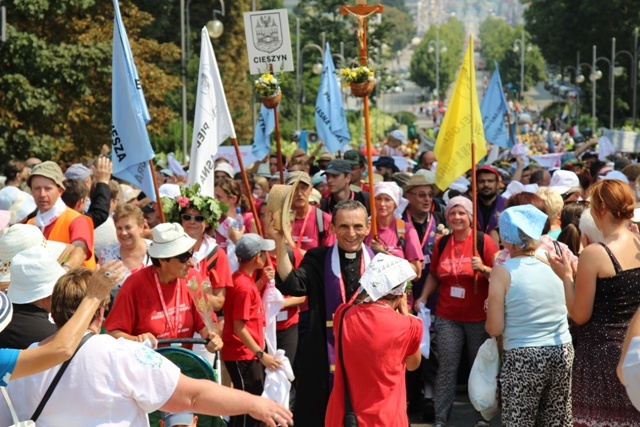 Powitanie pielgrzymów bielsko-żywieckich A.D. 2015 - cz. 1