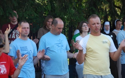 Kolejny dzień rozpoczęliśmy od Eucharystii