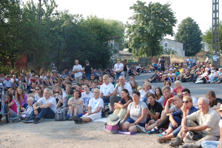 Msza św. w Gocławicach