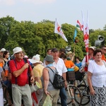 Młodzi pielgrzymi bielsko-żywieccy zawierzeni Maryi