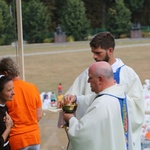 Młodzi pielgrzymi bielsko-żywieccy zawierzeni Maryi