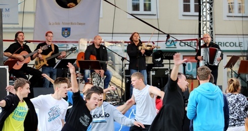 Przyjdź na rynek: będą koncerty i mnóstwo dobrej zabawy - zapraszają organizatorzy