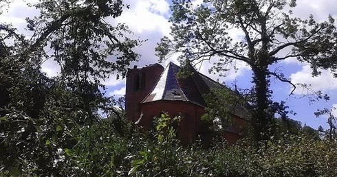 Zbiórka na kościoły zniszczone podczas burzy