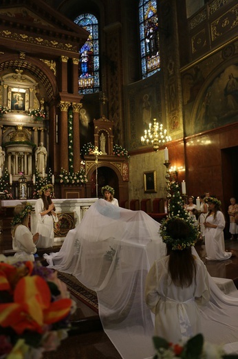 Procesja zaśnięcia i pogrzebu Maryi