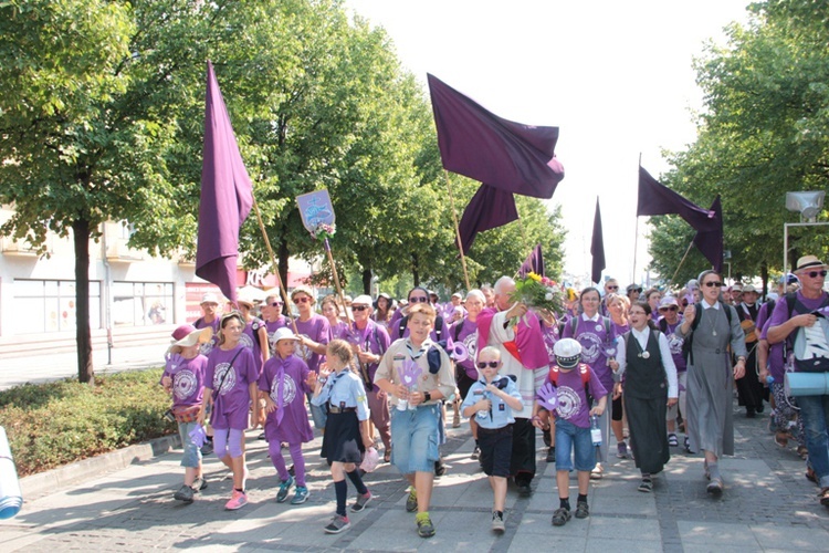 Wejście ŁPPM na Jasną Górę