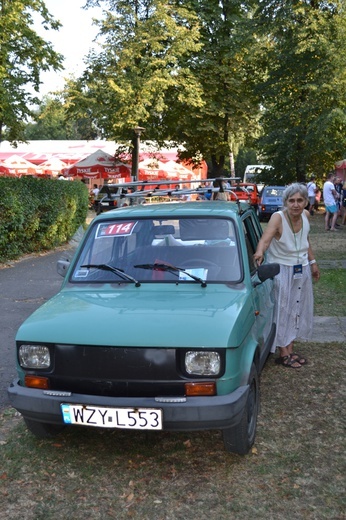 Zlot fiatów 126p w Krakowie