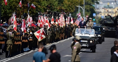 Defilada z okazji wojskowego święta