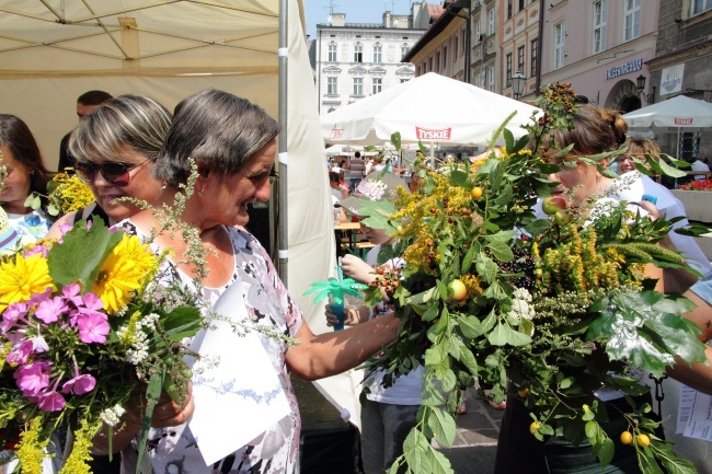 Cudowna moc bukietów A.D. 2015