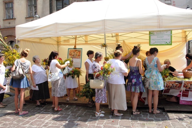 Cudowna moc bukietów A.D. 2015