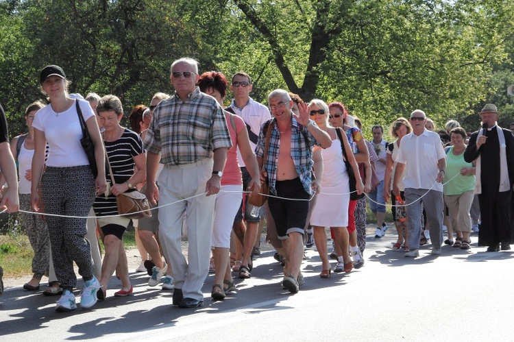 Pielgrzymka z Żychlina do MB Suserskiej