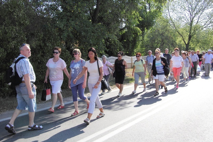 Pielgrzymka z Żychlina do MB Suserskiej